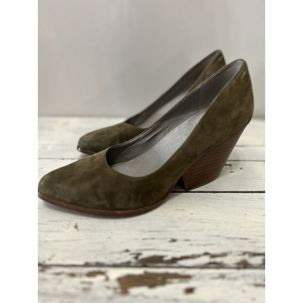 EILEEN‎ FISHER Lily Half D'Orsay 3" Wedge Pump Shoe Olive Green Suede Size 7.5